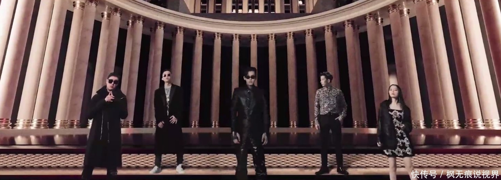 节目组|大牌云集的《中国新说唱》,开局就被吊打,节目组一手好牌打烂