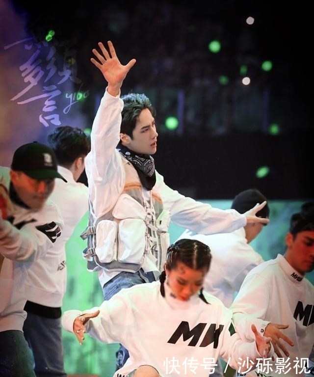 意难|《街舞3》决赛布布输在哪里?未得冠军观众意难平,发文感谢王一博