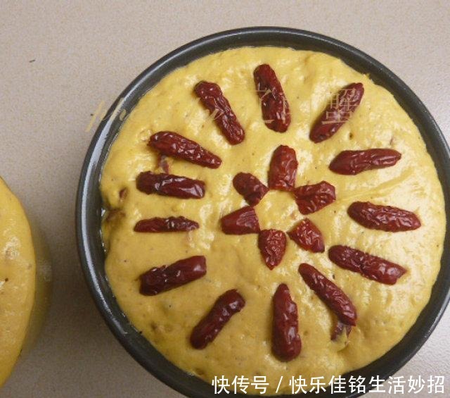 调色|今天用南瓜给发糕调色,纯天然的色素,很美的