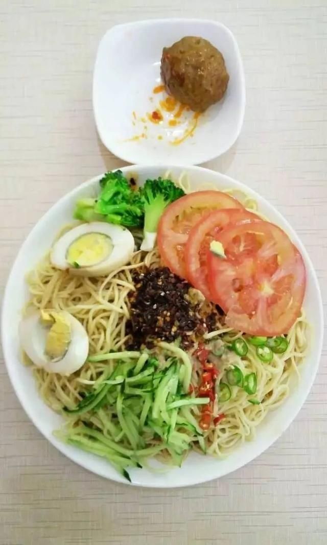 资料图|洛阳人盛夏念念不忘的12种美食,看到第一个就饿了