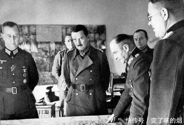 坐飞机|老照片二战德军上将坐飞机视察,迫降在苏军雷区,阵亡