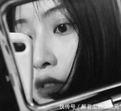 电话|网易云热评:毕业那天喝了一瓶白酒,睡醒后接通了兄弟的电话……