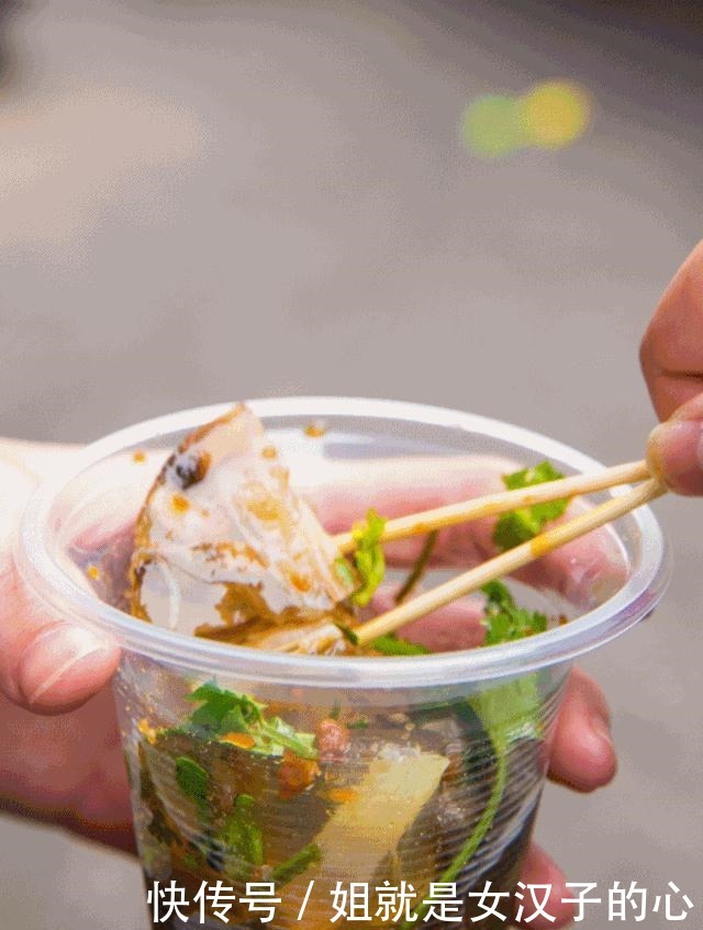 土笋冻|饿了两个月,该去美食街解解馋了!