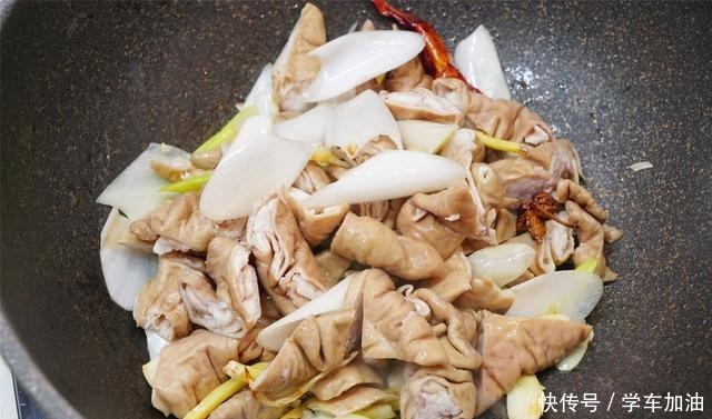 绝配|豆腐和它绝配,有条件多吃几顿,炖一锅吃的汤汁都不剩,贵也值了
