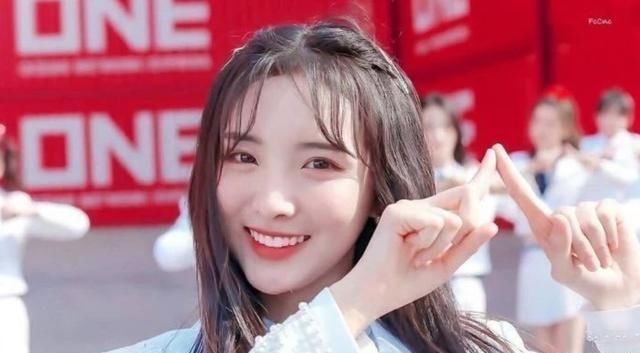  公开|《超新星》硬糖少女303体重大公开！翟潇闻再现猫和老鼠经典动作