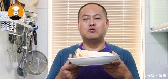 香辣|杏鲍菇新吃法,不用炒不用炸,香辣开胃超下饭!