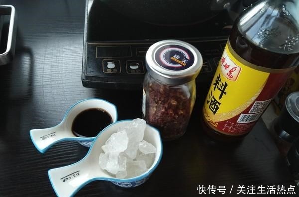 提前准备|过年常见的这道硬菜,提前准备好,吃的时候一热就行,越热越香!