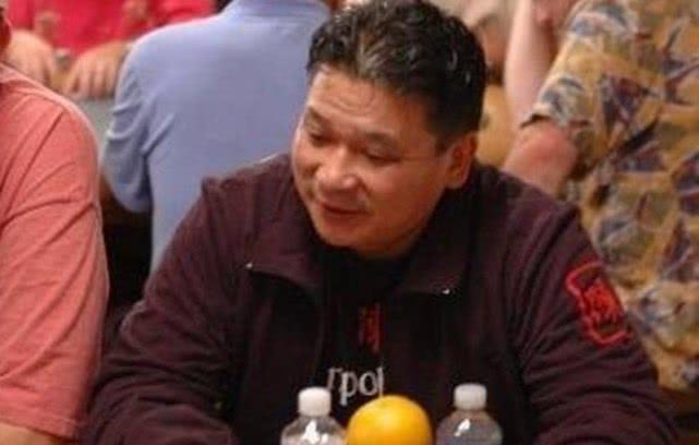  横扫|他30岁横扫世界赌场，赢钱比吃饭还简单，赌博时有一个特殊习惯！