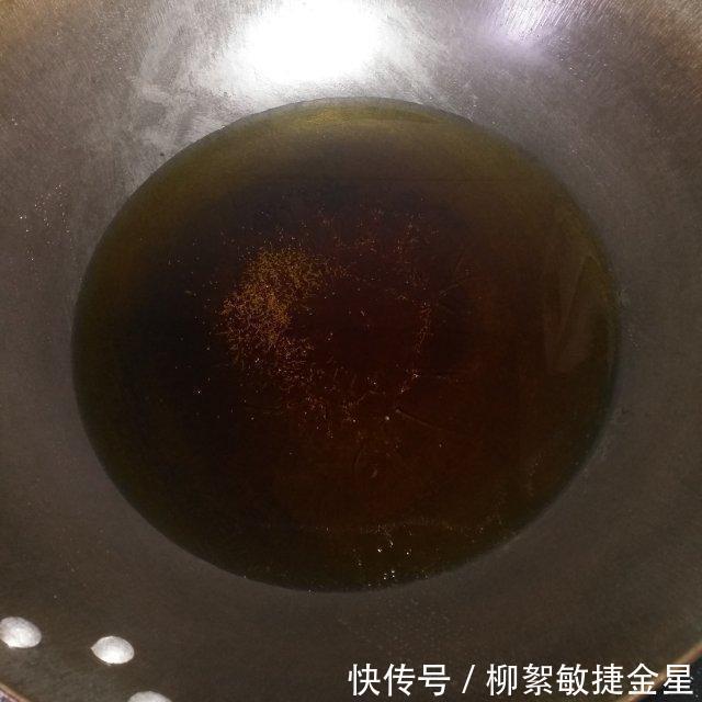 剁椒酱|酱蒸小酥肉，做起来一点也不难，喷香下饭