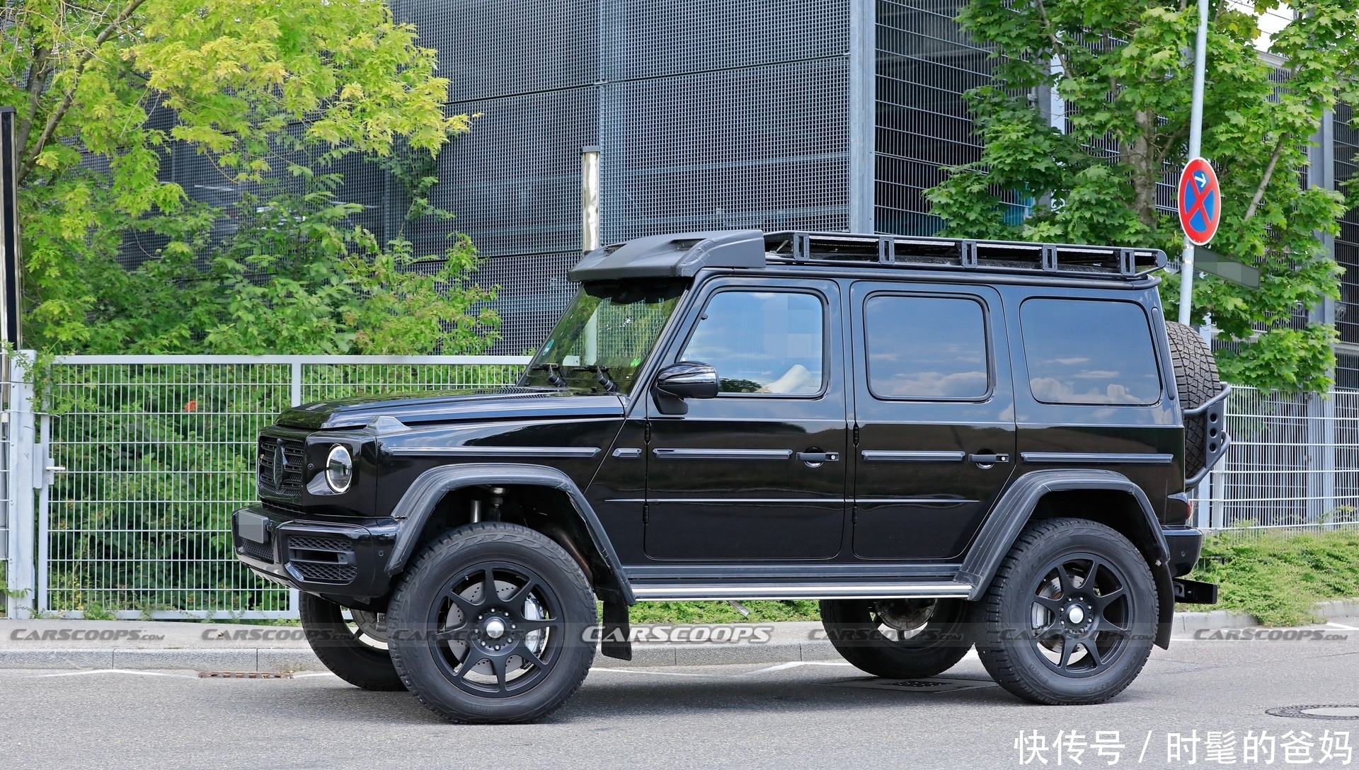 采用了一|全新奔驰G级无伪装谍照曝光，外观和现款车型没有什么大的区别
