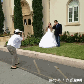 足球|让妹纸来告诉你什么才叫颠足球,哈哈哈哈