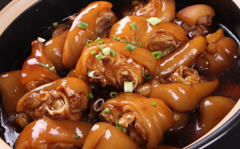 就可以|焖猪蹄时,直接下锅煮是大错特错,多加1步,猪蹄软糯入味无腥味