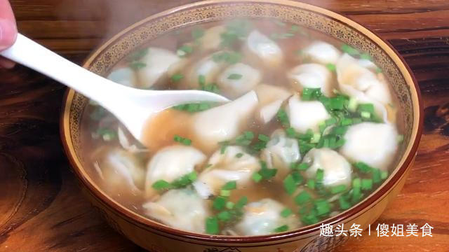  简单|早餐如此做，比馒头包子都简单，不用发酵不用等，出锅3碗不够吃