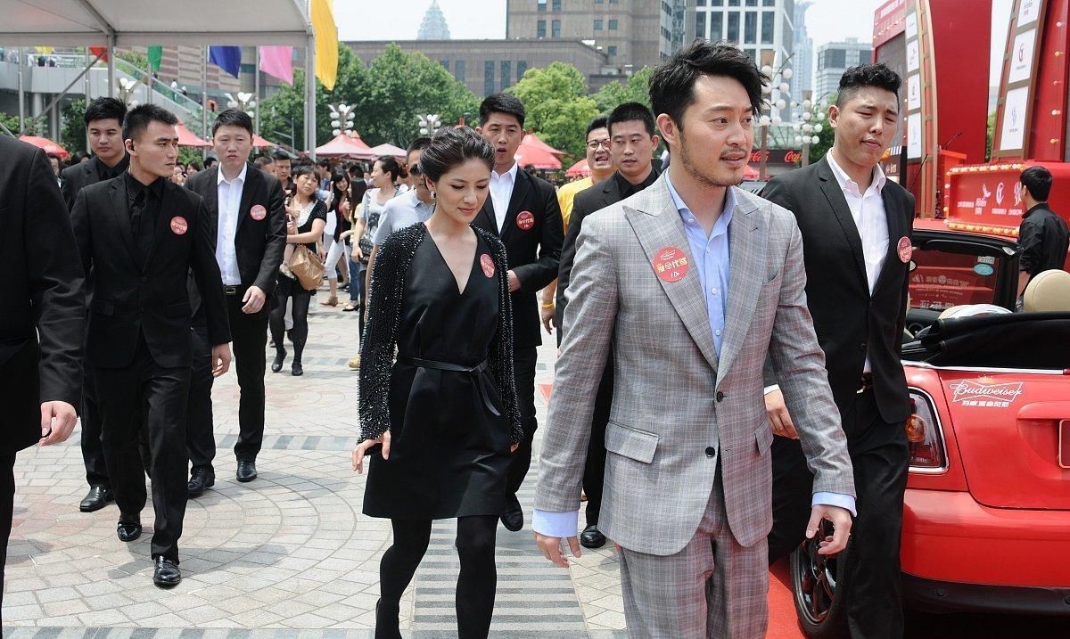  蔡徐坤|《奔跑吧》宣布收官，从六位嘉宾发言中，下一季谁会缺席很明显