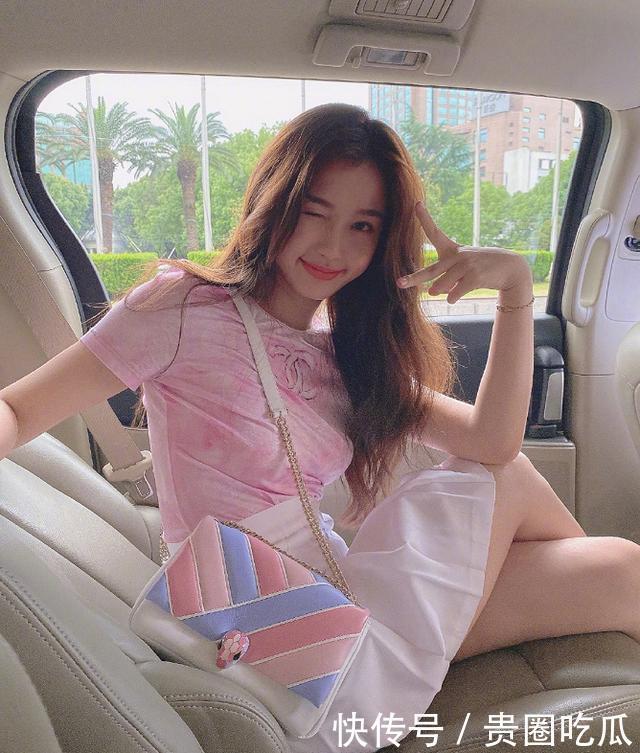  太胖|虞书欣罕见发旧照，青涩模样太讨喜，称自己太胖感谢网友喜欢