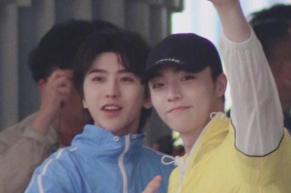  粉丝们|陈立农录制《奔跑吧》，与182的蔡徐坤同框，这身高差让人惊喜