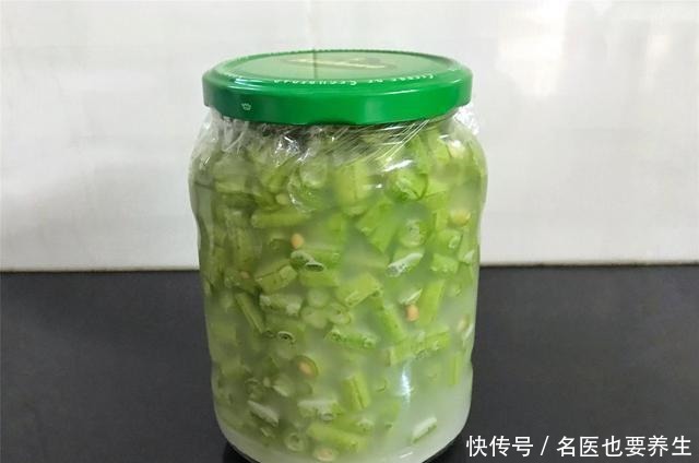  酸豆角|酸豆角怎么做按照这个方法，做出来的酸豆角又香又脆！