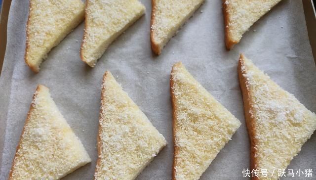 做法|吐司新吃法,不做三明治,焦香酥脆,做法简单,大人小孩都爱吃