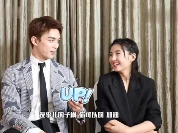  超强|何炅问张子枫想去哪所大学，妹妹的回答证明超强实力