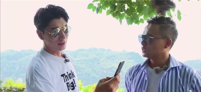 CP|赵丽颖调侃、黄晓明认证,《中餐厅》首对“奇奇怪怪的CP”诞生了