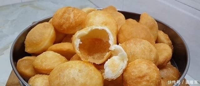 简单|我家面粉从不蒸包子,这样做比油条馒头都简单,一次做九个不够吃