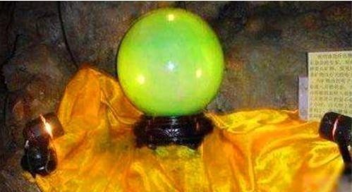 手里|慈禧口中价值8亿的夜明珠,如今已有下落?可能在美国一大亨手里