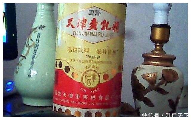 小学|30年前的中国零食,吃过3种的是小哥哥,全吃过的孩子都上小学了