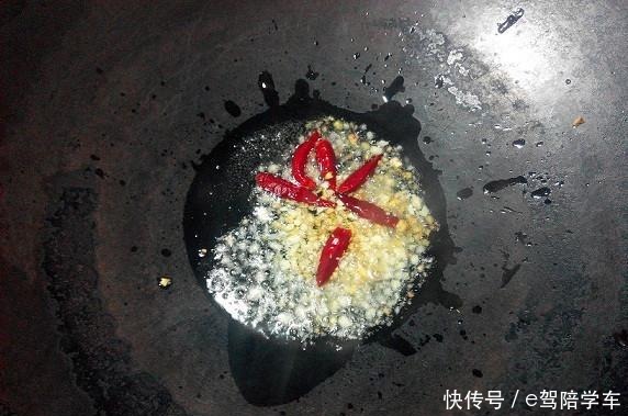 腐竹|要说好吃下饭,那还得是家常菜超简单的白菜腐竹,走起!