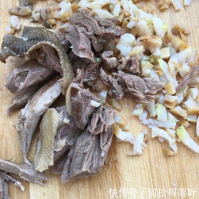 好喝|鲍鱼鸽肉丝瓜汤，营养丰富，鲜美好喝