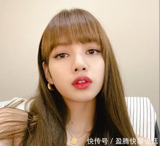 开播|青春有你2开播4期,Lisa微博只关注两人,看清后粉丝放心了