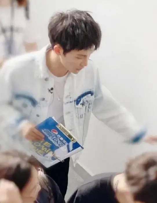 飞行|周深飞行“新生代乐团”的选拔,与郎朗二度合作