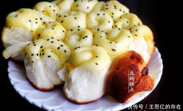 上手|懒人版电饭煲做面包,这方法轻松易上手,不用黄油,又软又香