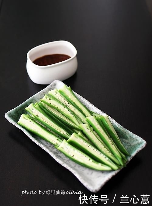  秋葵|秋葵蘸酱，养胃护肤数它强
