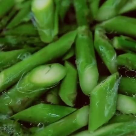  人参|它是“蔬菜人参”，比肉还贵，补钙比骨头汤强，贵也要给孩子吃