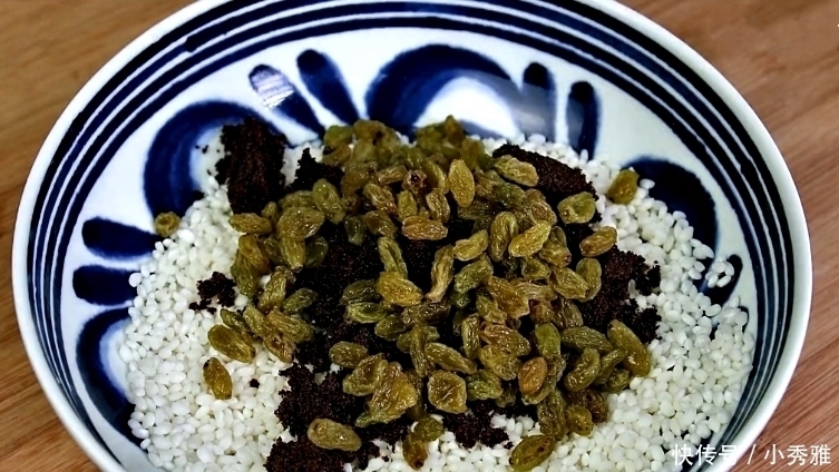  补血|天凉后，女人要多做它，连吃一周，脸色红润，还能补气血，超简单