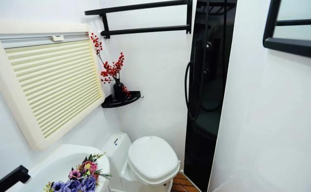 巡疆|飞翔巡疆者国六底盘六乘六卧你想要的全都有