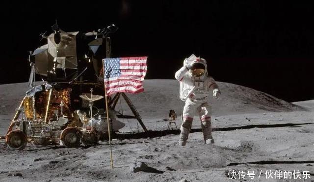 家庭|少年吐槽“爸妈恩爱”逗笑全网:有趣的家庭,是孩子一生的财富