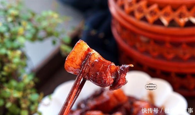 红烧肉|家里来客人,这菜不可少,牢记3点,颜色红亮又入味,太香了
