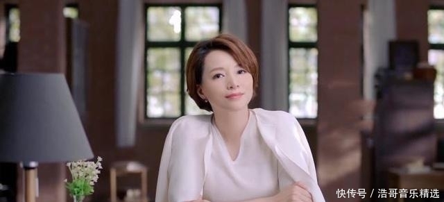 漂亮|董卿又上热搜:活得漂亮的女人,都有这张王牌