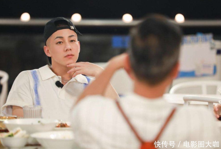 冯伟|刘宇宁来之后,大家总算明白冯伟、卡斯柏为何要"闪退"了