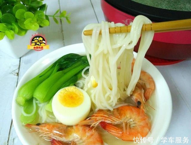 悄悄的|三伏天晚餐这样吃,既能填饱肚子,又不会长胖,体重悄悄的就轻了