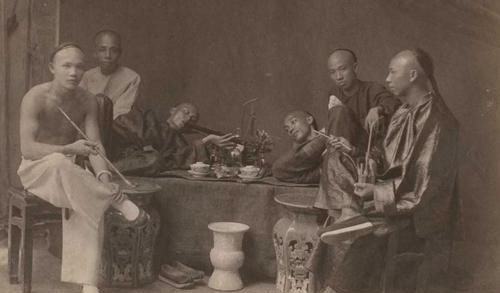 吸食鸦片|鸦片战争爆发的另一个原因：历史书中很少提及，但值得我们去了解