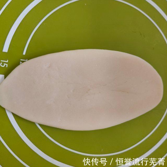 蛋黄|蛋黄酥,自己做的吃着更健康