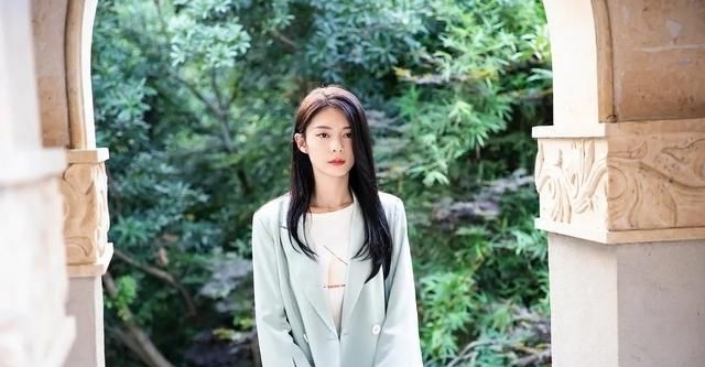 千金|她被王思聪挖掘,却被喷富家千金走后门,如今连接两部戏打脸观众