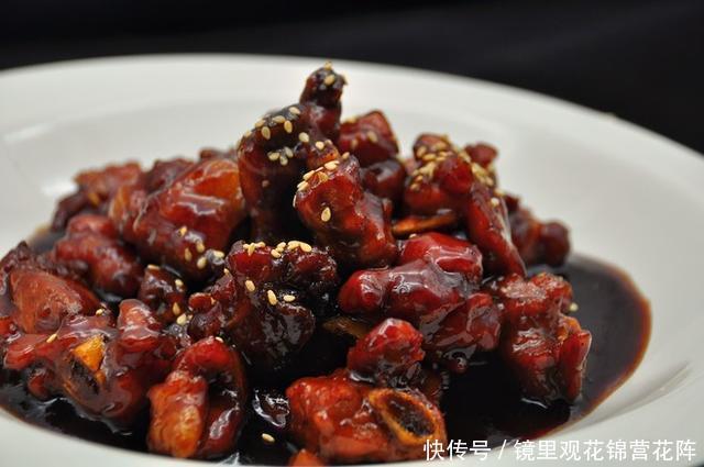 青豆|糖醋小排、青豆鸡卷、翡翠拌菜、凉拌青瓜几道川味家常菜做法