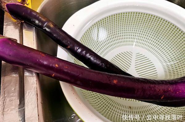 蒜茸|辣与不辣都香,这么美味的蒜茸茄子,看着就有食欲