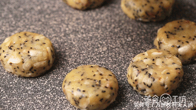  上瘾|这饼一吃就上瘾，后悔没早点做，比月饼还香