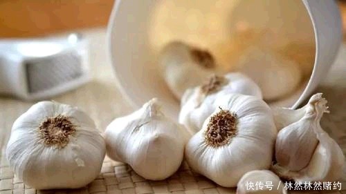  味精|不管做啥海鲜，只要放这3种调料，鲜味大打折扣，很多人还不知道