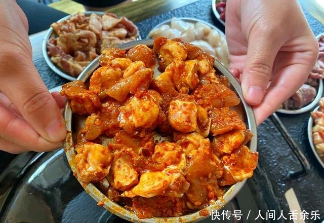 烤锅|脾气挺大的烤肉苍蝇馆 被骂哭了都要吃?