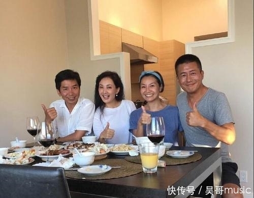 游泳|8登春晚的牛莉,为何当红时却回归家庭,看看老公是谁你就明白了